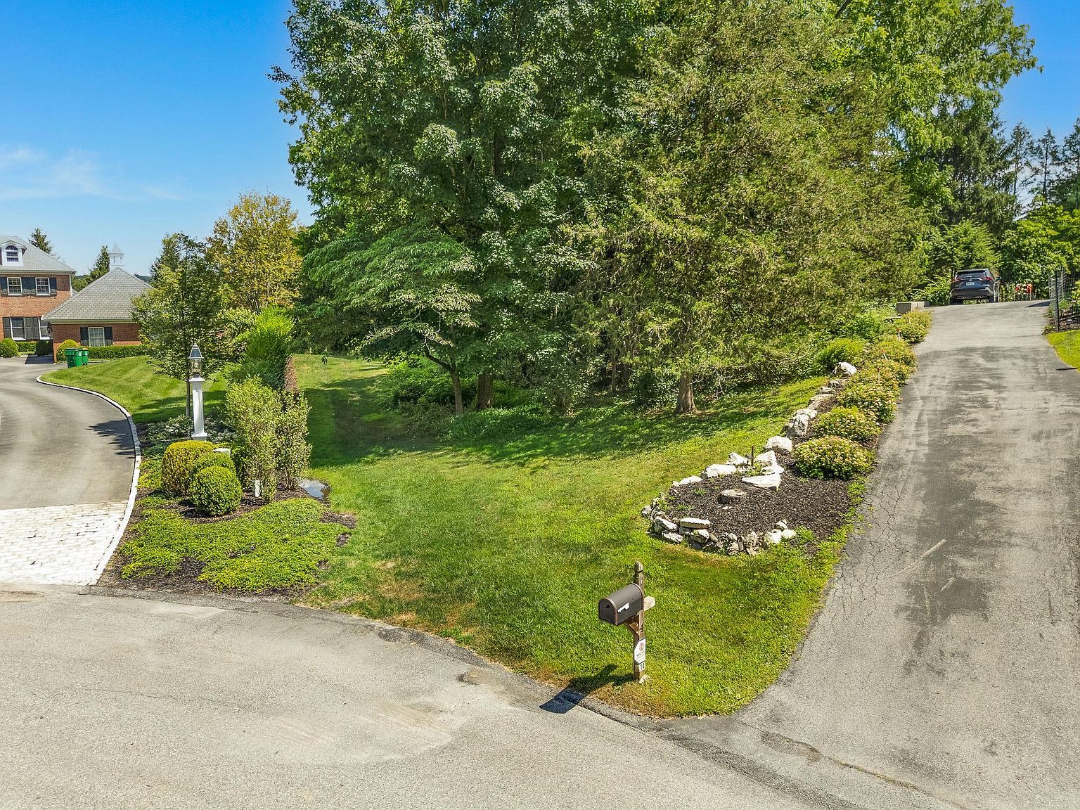 16 Kingwood Ln Poughkeepsie, NY 12601 - Thumbnail 5