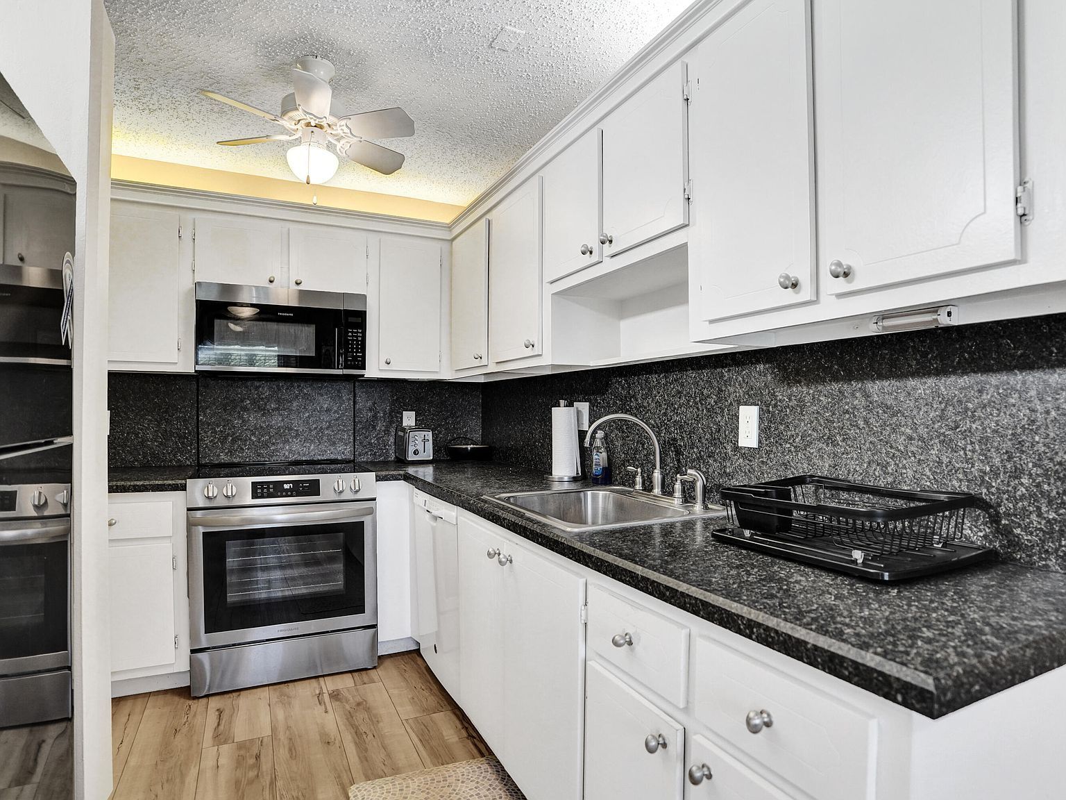 1050 Citrus Way APT 203 Delray Beach, FL 33445 - Thumbnail 5