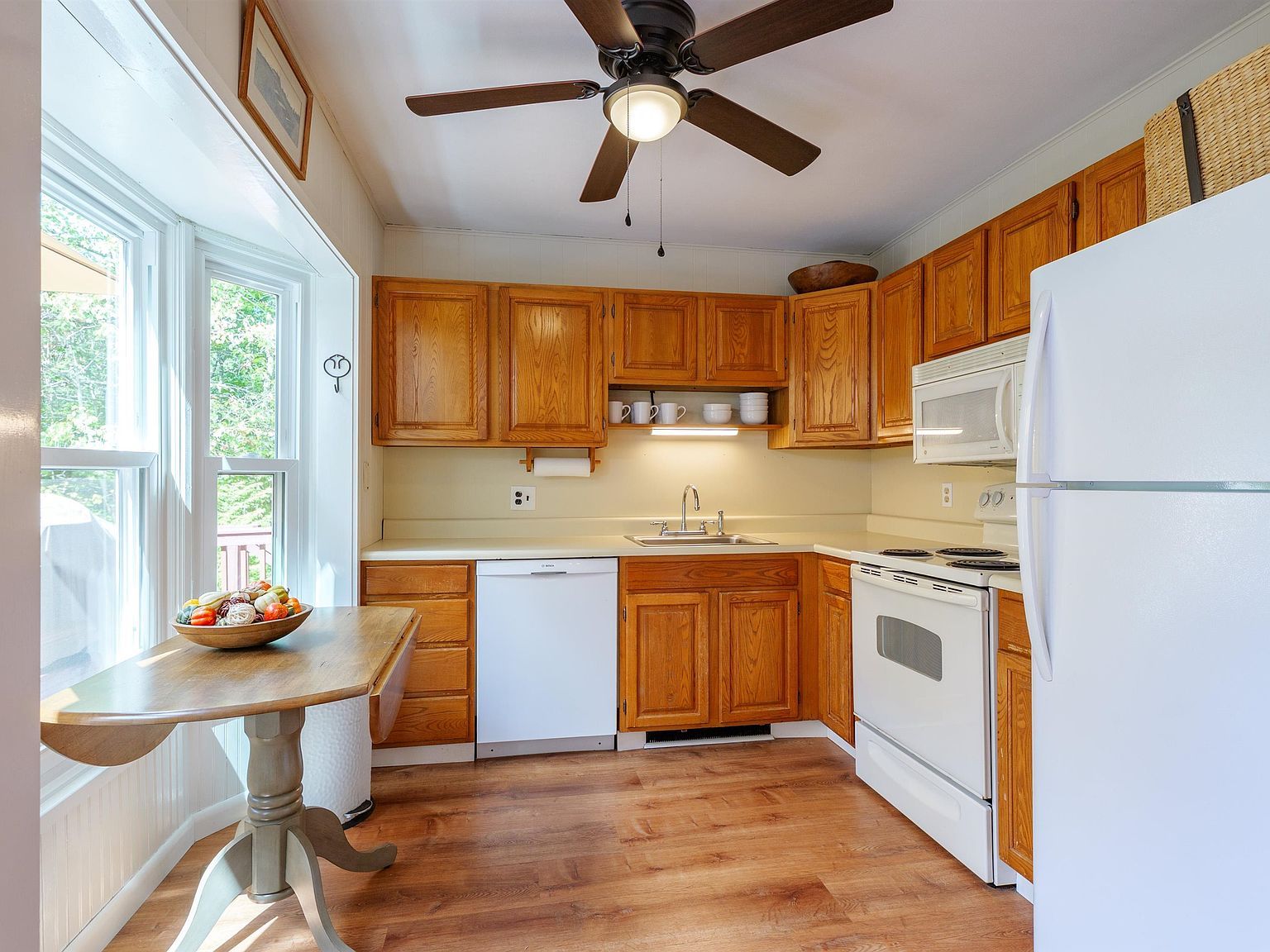 235 Chestnut Dr Gilford, NH 03249 - Thumbnail 5