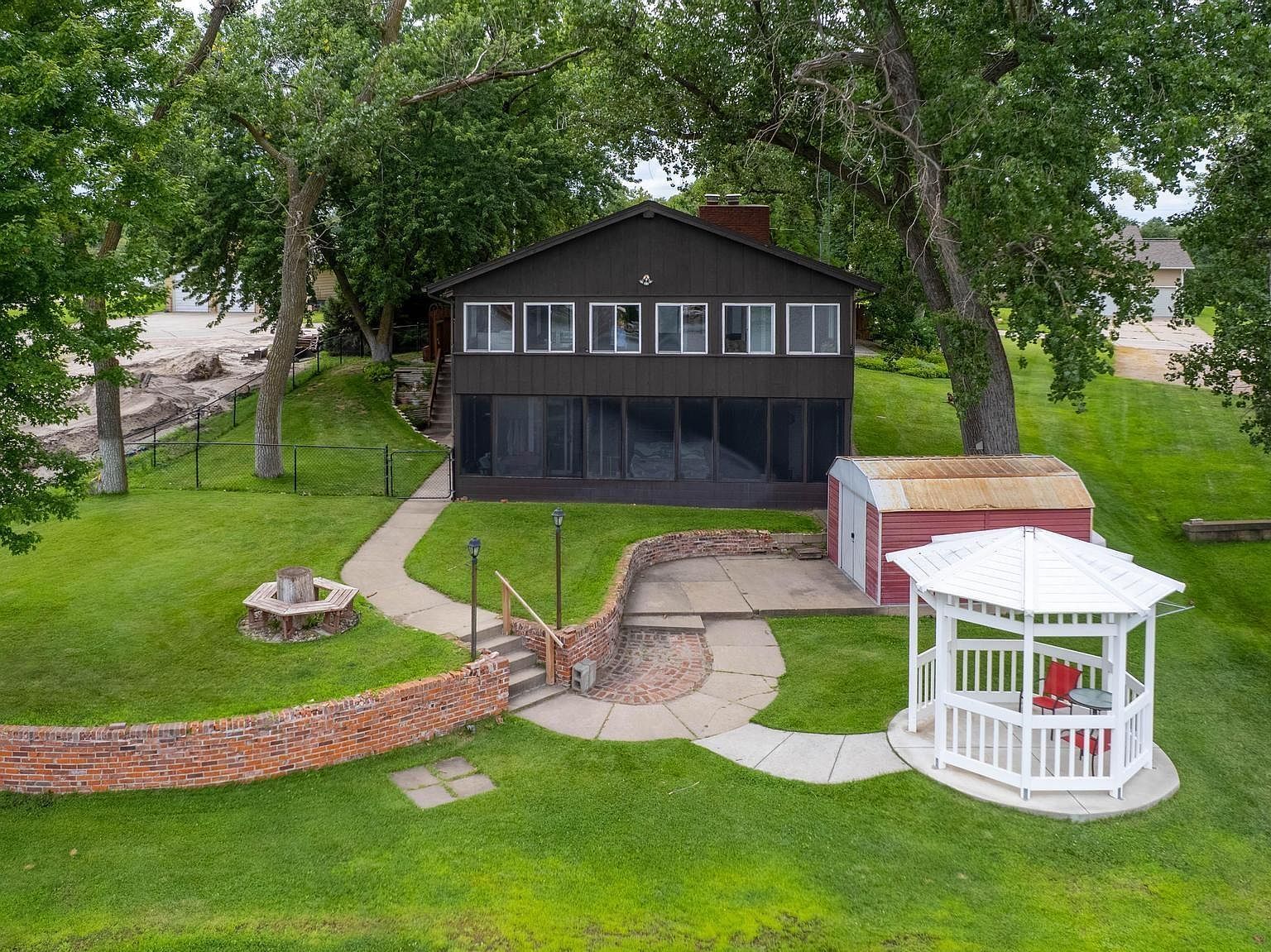 33 Lakewood Dr Columbus, NE 68601 - Thumbnail 5