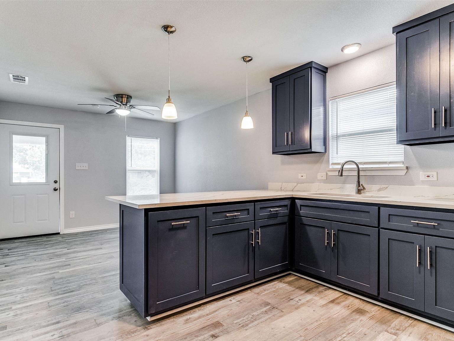 4042 Ladale Dr Dallas, TX 75212 - Thumbnail 5