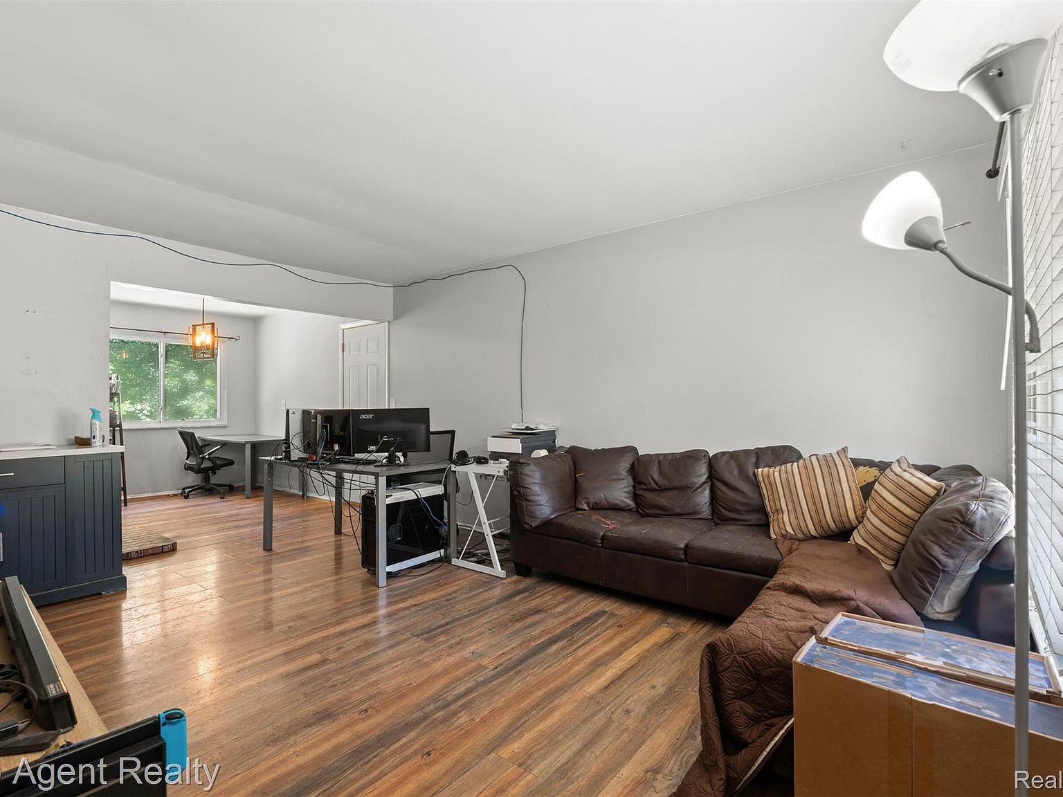 227 W Peterson Dr Brighton, MI 48114 - Thumbnail 5