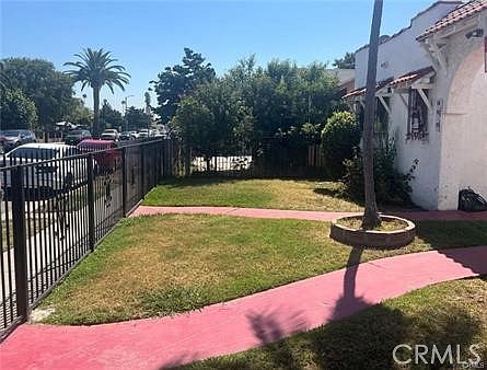 726 W 76th St Los Angeles, CA 90044 - Thumbnail 5