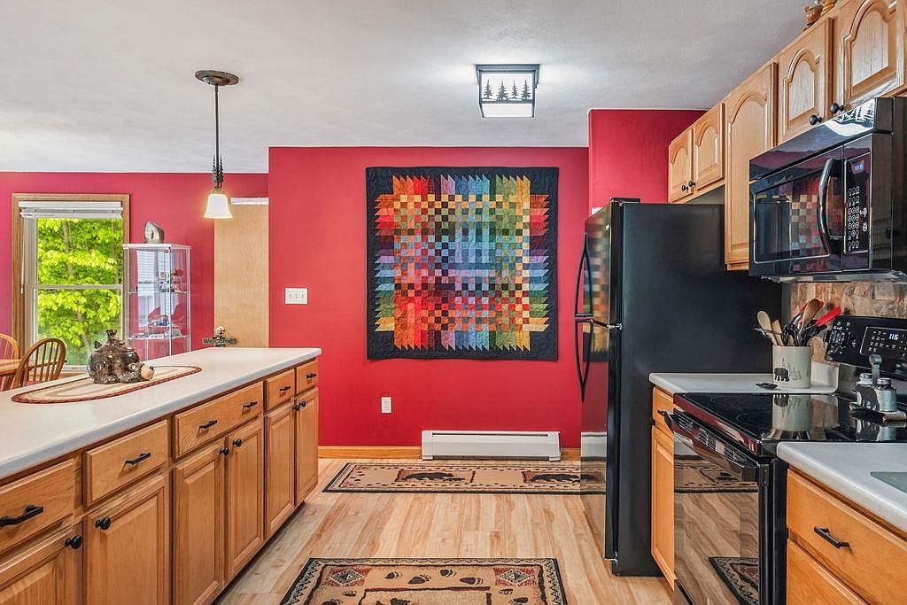 131 Partridge Dr Middleton, NH 03887 - Thumbnail 5