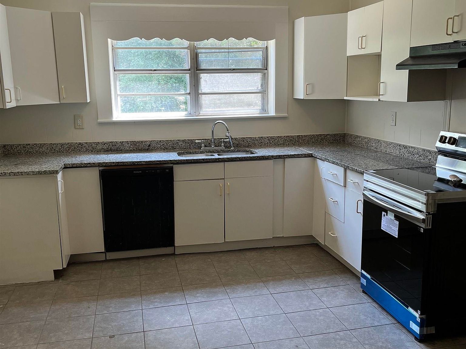 5036 Godfrey Rd Adamsville, AL 35005 - Thumbnail 5