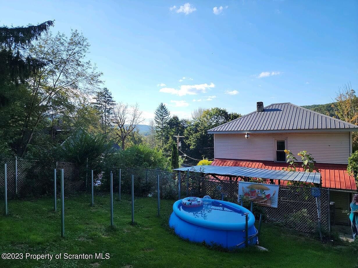 84 Washington St Susquehanna, PA 18847 - Thumbnail 5