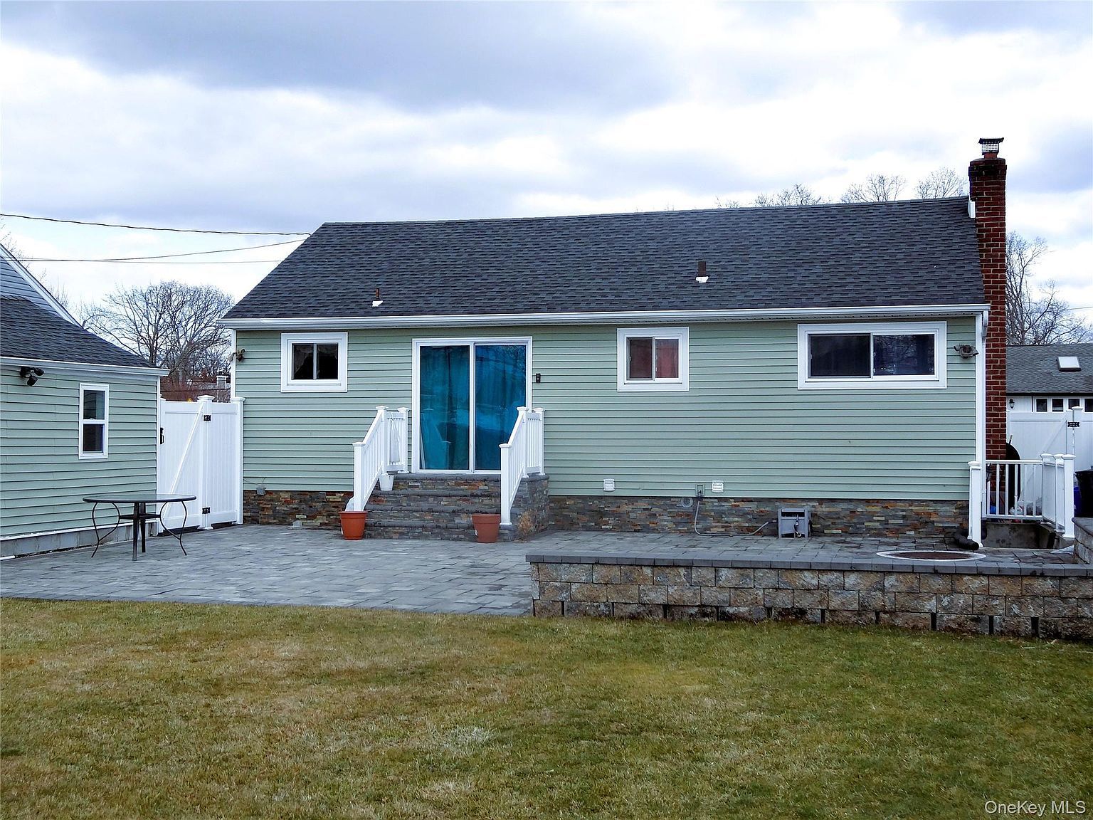 15 Penndale Dr Amityville, NY 11701 - Thumbnail 5