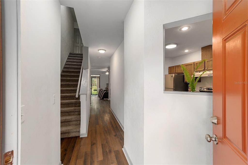 938 NW 42nd Ter Gainesville, FL 32605 - Thumbnail 5