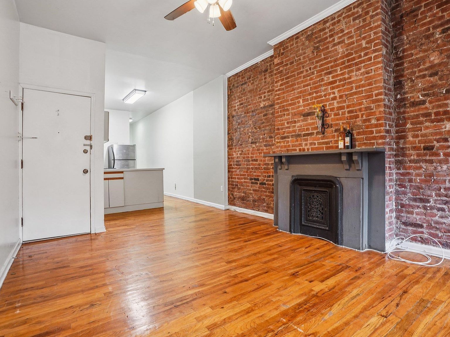 315 Pavonia Ave APT 3 Jersey City, NJ 07302 - Thumbnail 5