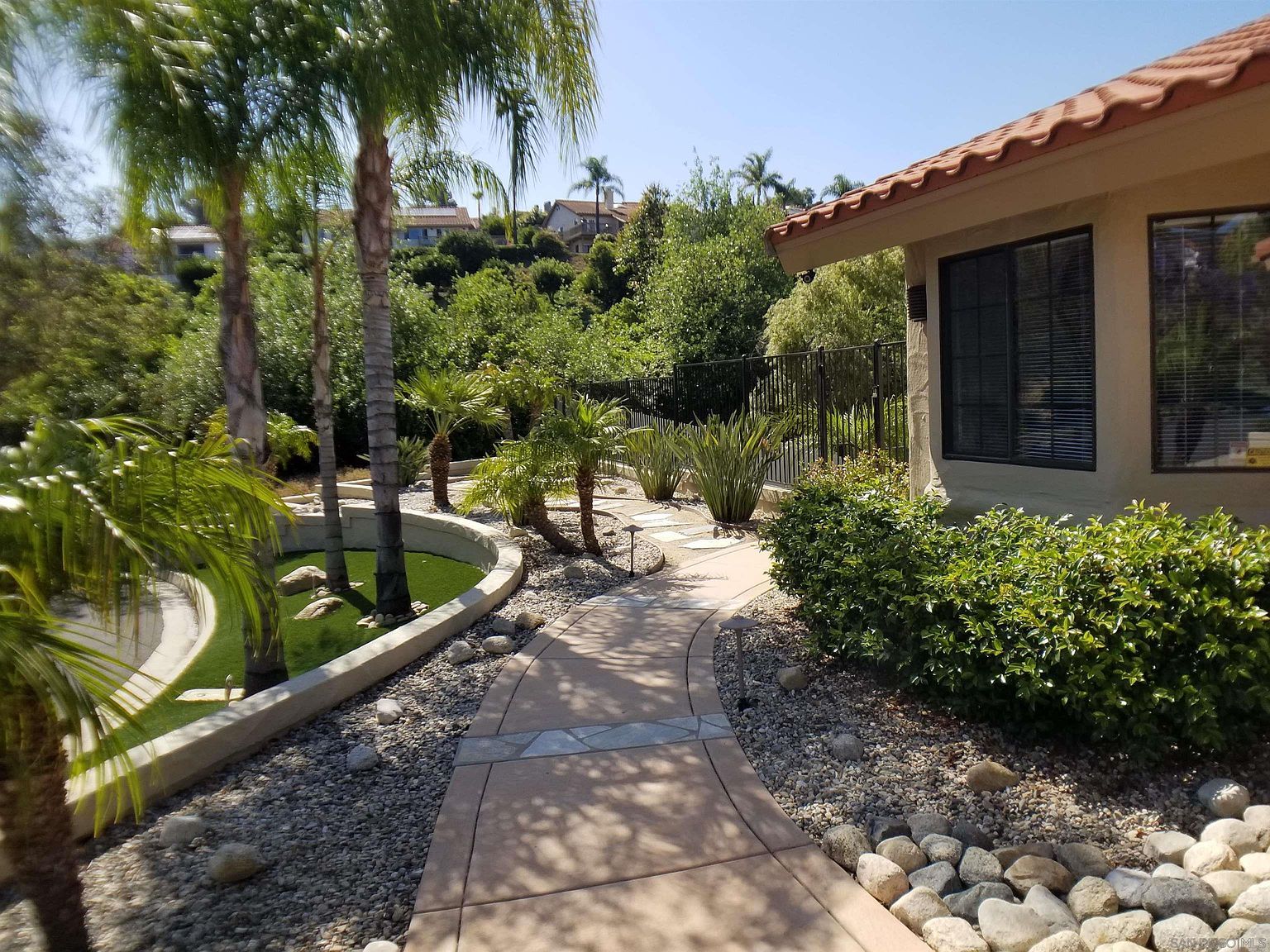 3933 Pinnacle Pl Escondido, CA 92025 - Thumbnail 5