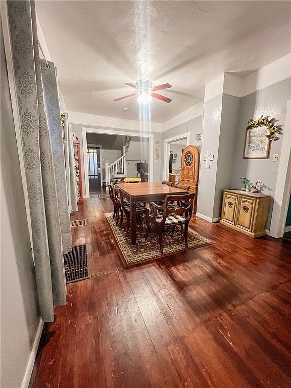 209 N Douglas St Litchfield, IL 62056 - Thumbnail 5