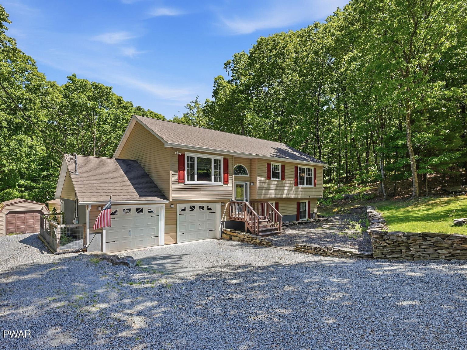 108 Heavenly Valley Dr Tafton, PA 18464 - Thumbnail 5