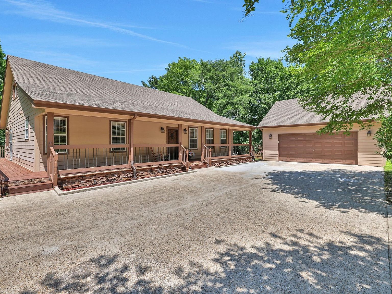 837 S Cape Royale Dr Coldspring, TX 77331 - Thumbnail 5