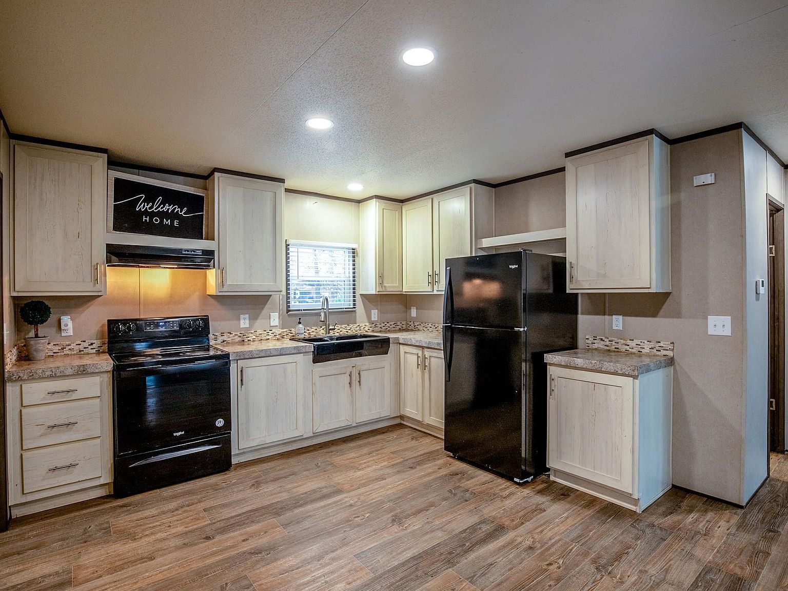 271 Saint Thomas Dr Pointblank, TX 77364 - Thumbnail 5