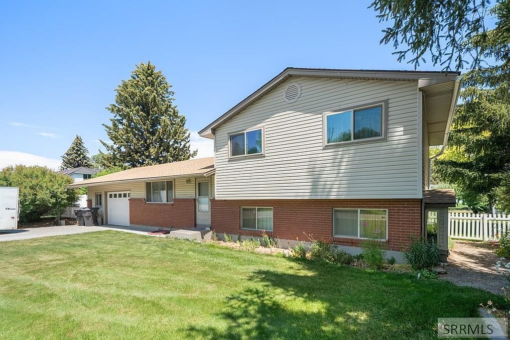 226 W Center St Firth, ID 83236 - Thumbnail 5