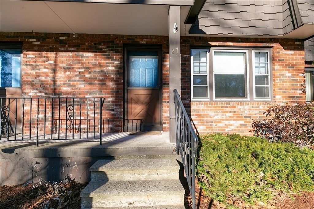 27 Midridge Cir #27 Londonderry, NH 03053 - Thumbnail 5