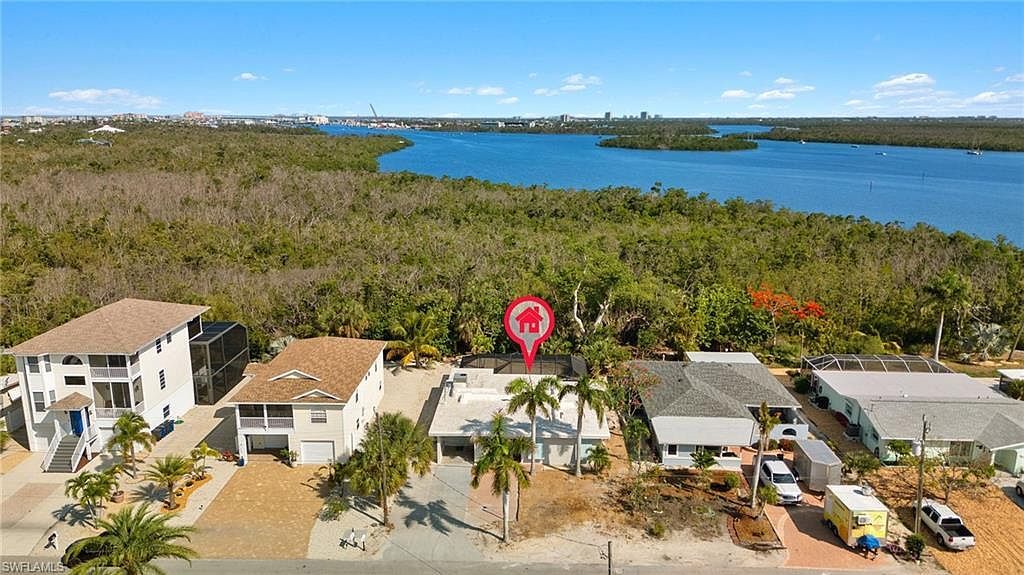 425 Donora Blvd Fort Myers Beach, FL 33931 - Thumbnail 5