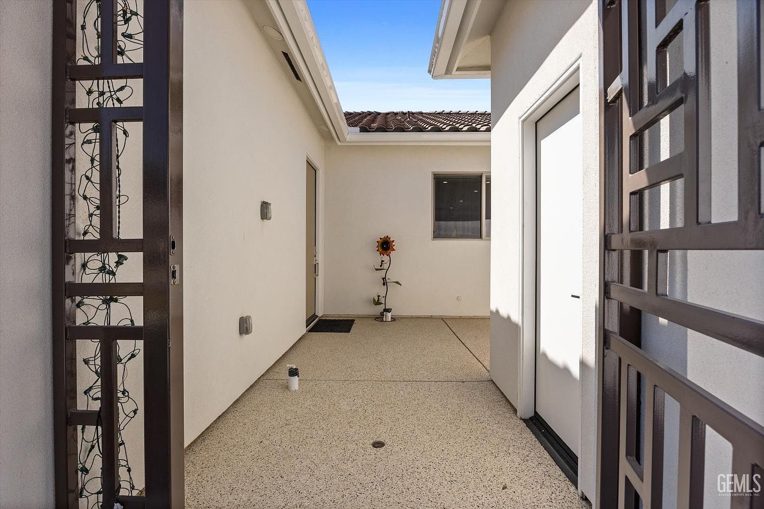 16120 Match Pointe Ct Bakersfield, CA 93306 - Thumbnail 5