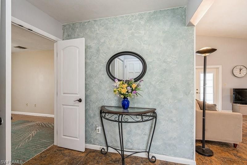 9749 Maplecrest Cir Lehigh Acres, FL 33936 - Thumbnail 5