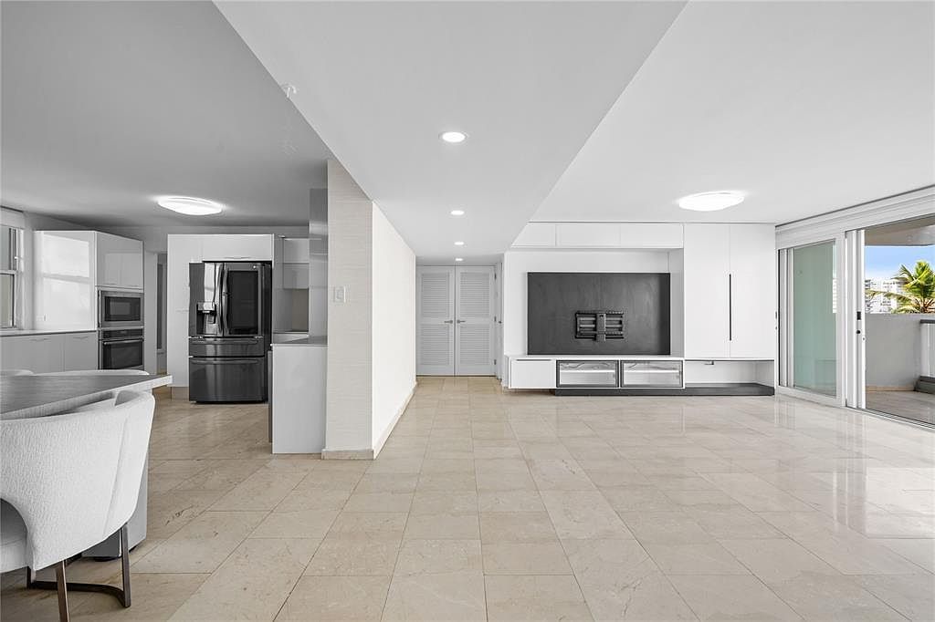 6 Mariano Ramirez Bages Laguna Ter #1 San Juan, PR 00907 - Thumbnail 5