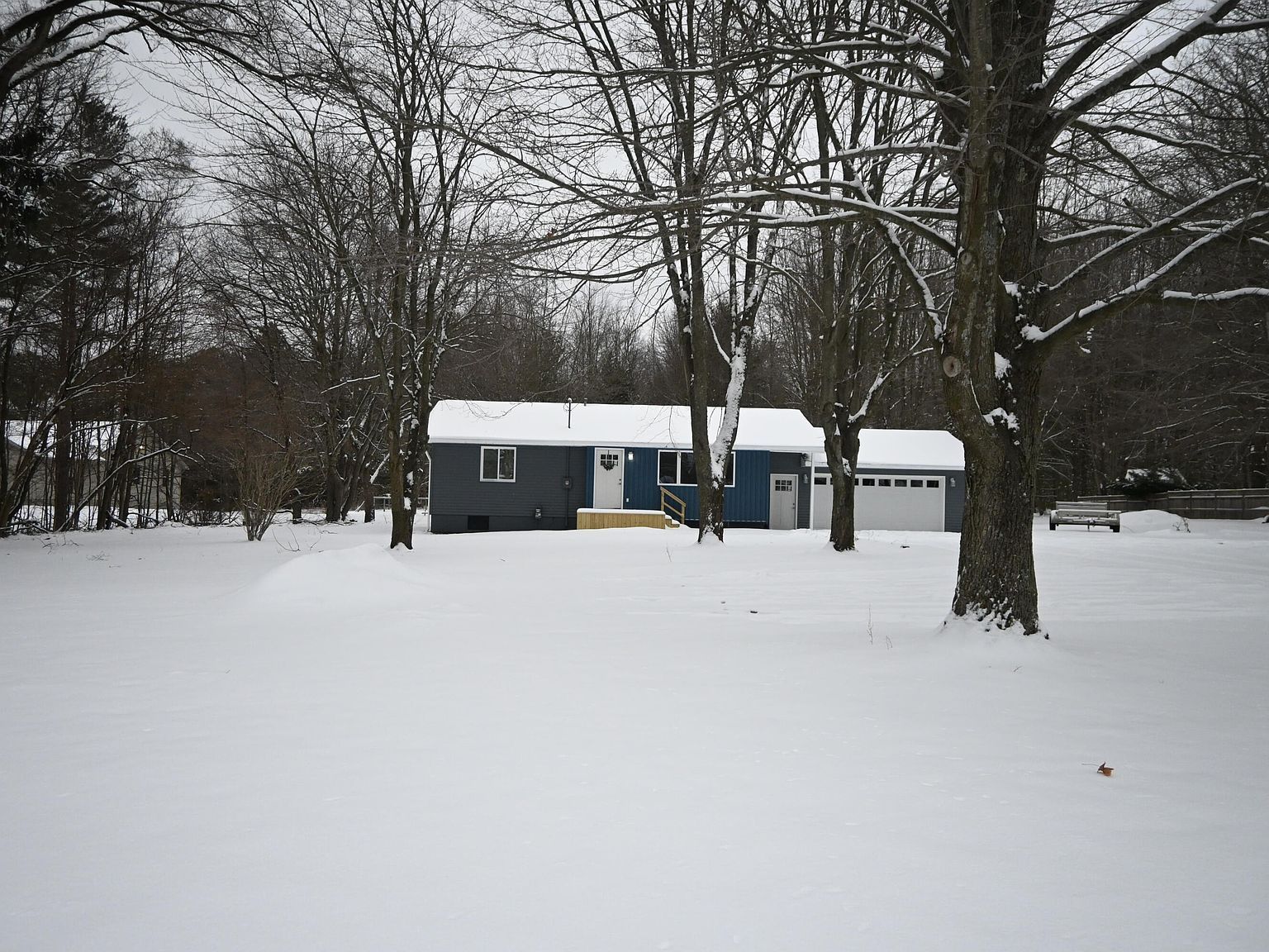 2392 W Bard Rd Muskegon, MI 49445 - Thumbnail 5