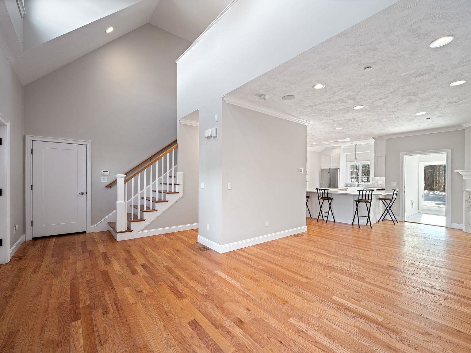 61 Kibrel Ct Sandown, NH 03873 - Thumbnail 5