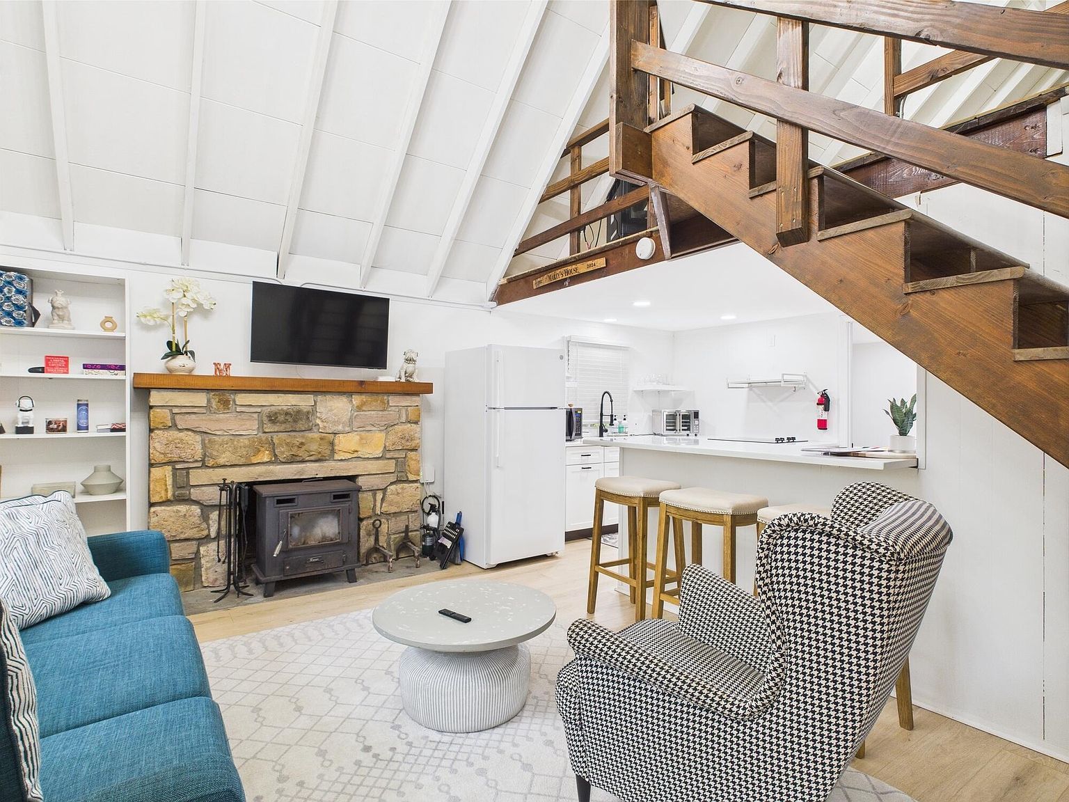 149 Ottawa Trl Pocono Lake, PA 18347 - Thumbnail 5