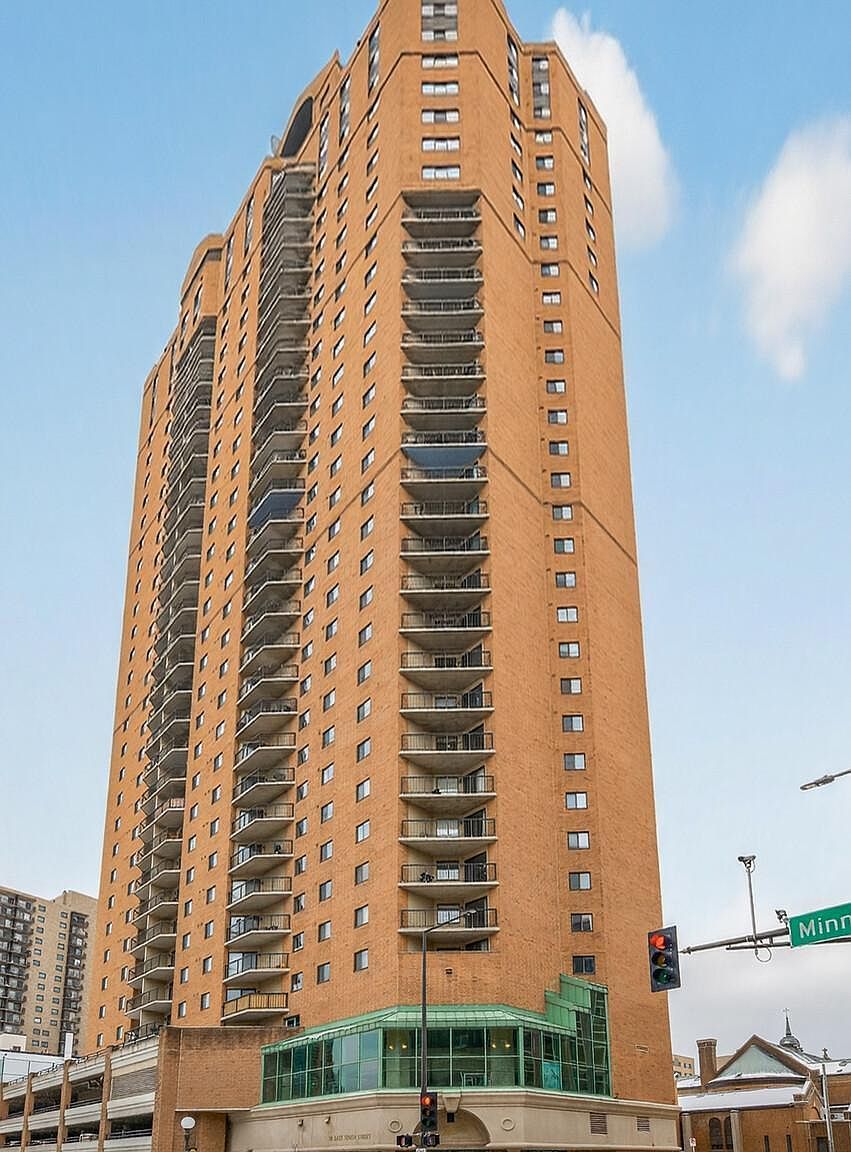 78 10th St E Unit 401 Saint Paul, MN 55101 - Thumbnail 5