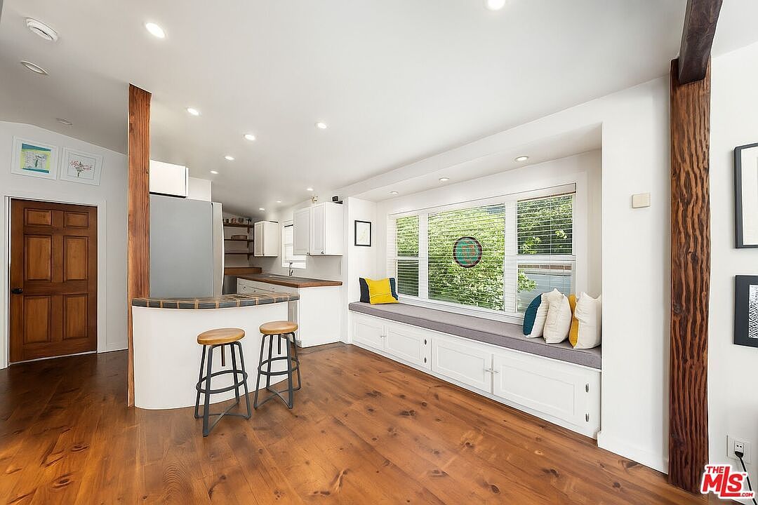 643 Santa Clara Ave Venice, CA 90291 - Thumbnail 5