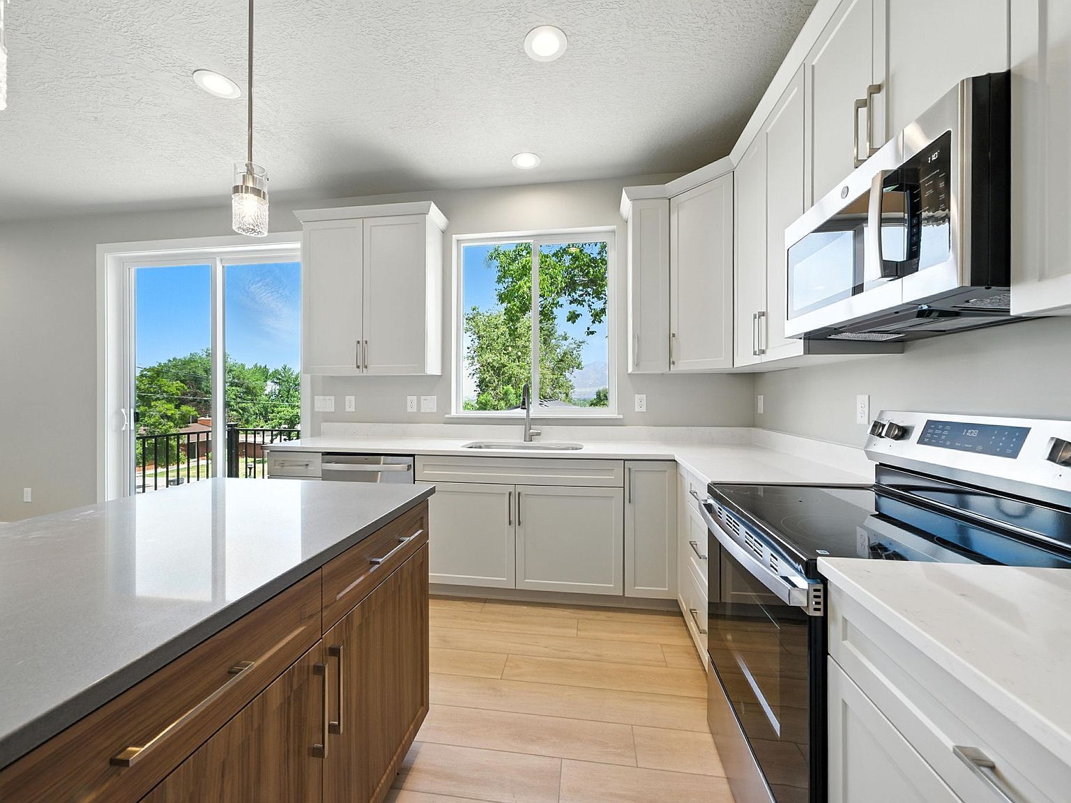 552 E 41st St Ogden, UT 84403 - Thumbnail 5