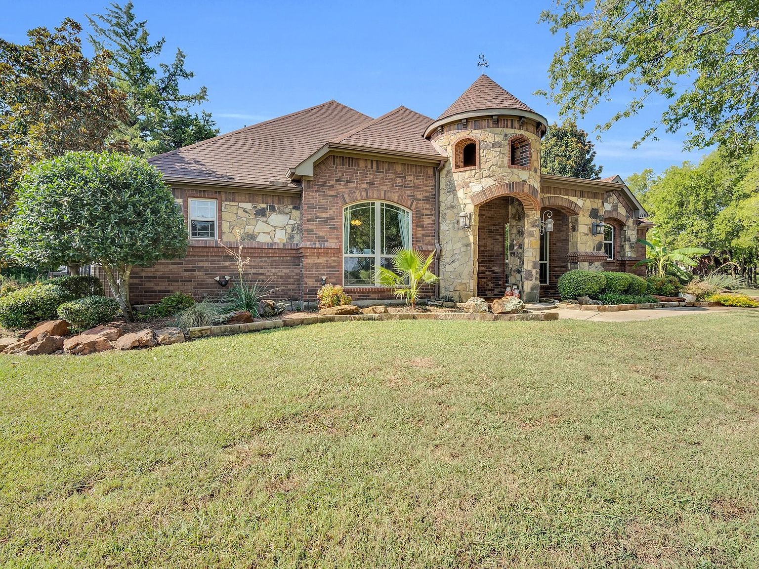 116 Spring Creek Dr Waxahachie, TX 75165 - Thumbnail 5
