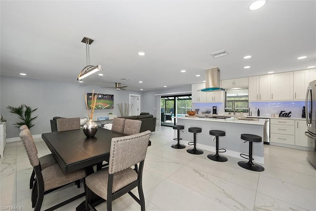 52 Fairview Blvd Fort Myers Beach, FL 33931 - Thumbnail 5