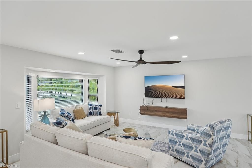 23 Fairview Blvd Fort Myers Beach, FL 33931 - Thumbnail 5