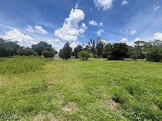 435 Monterey St North Fort Myers, FL 33903 - Thumbnail 5