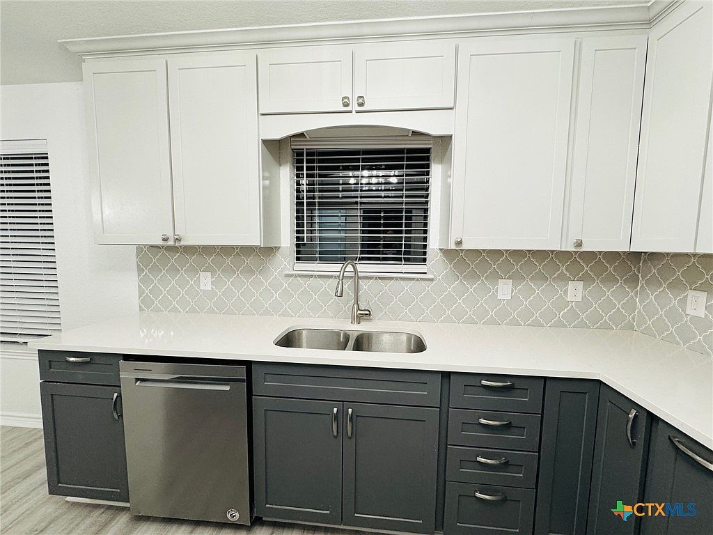 214 Thackston Gatesville, TX 76528 - Thumbnail 5