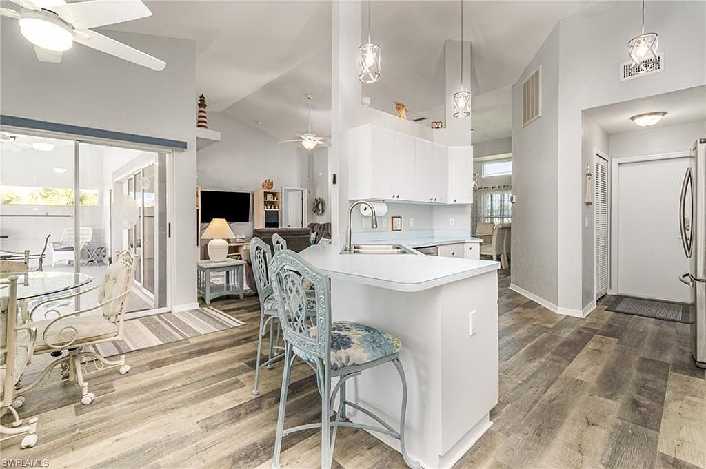 1016 NE Van Loon Ln Cape Coral, FL 33909 - Thumbnail 5