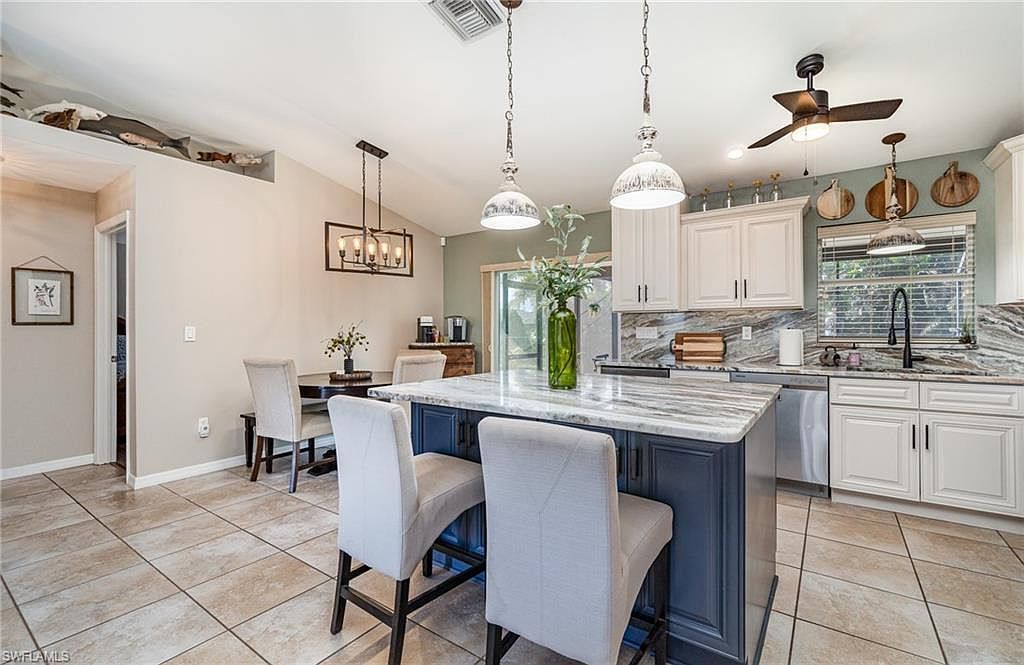 1950 NE 15th St Cape Coral, FL 33909 - Thumbnail 5