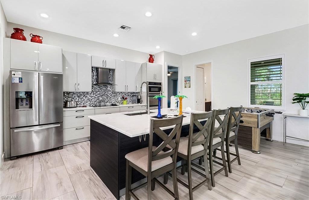 2215 SW 38th Ter Cape Coral, FL 33914 - Thumbnail 5