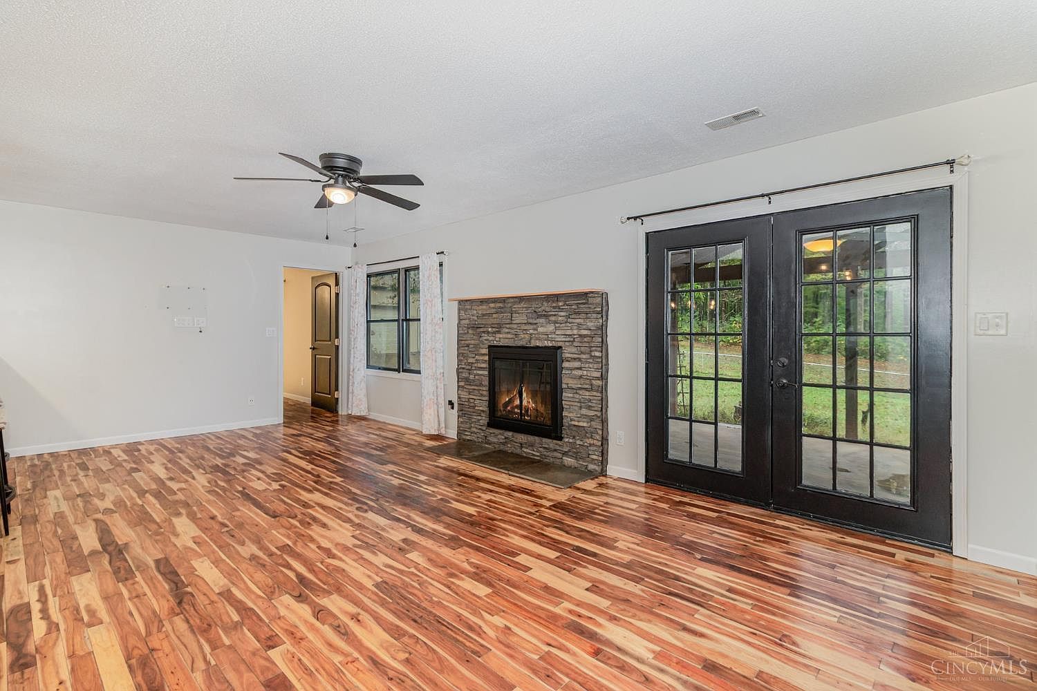 3685 Happy Hollow Rd Bethel, OH 45106 - Thumbnail 5