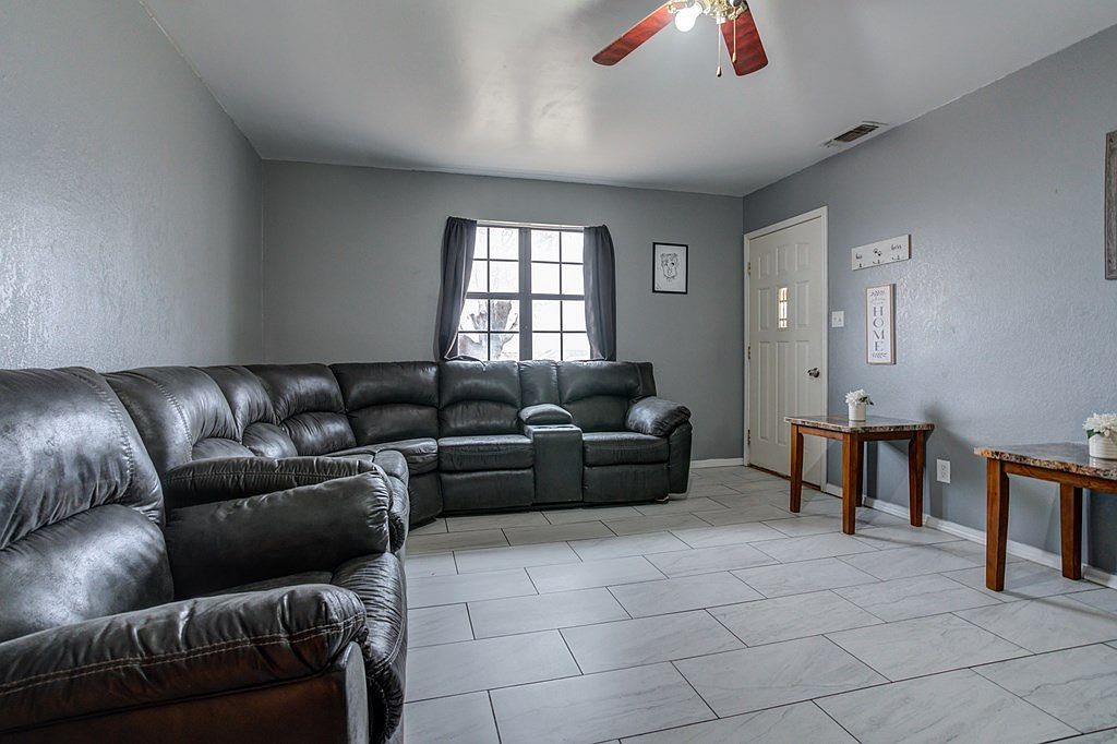 606 SW Avenue L Seminole, TX 79360 - Thumbnail 5