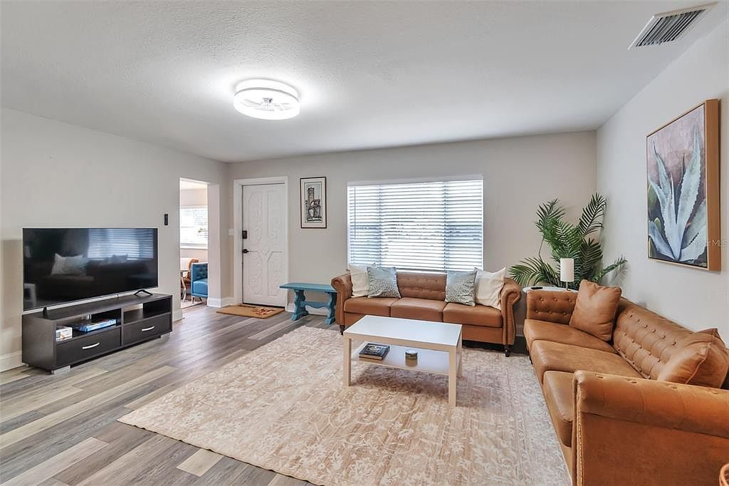 3202 E Jean St Tampa, FL 33610 - Thumbnail 5