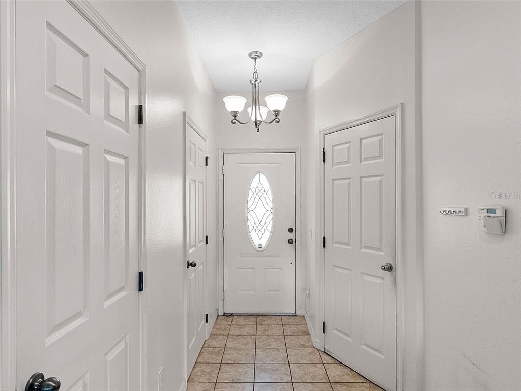 107 Royal Crest Ct Apopka, FL 32712 - Thumbnail 5