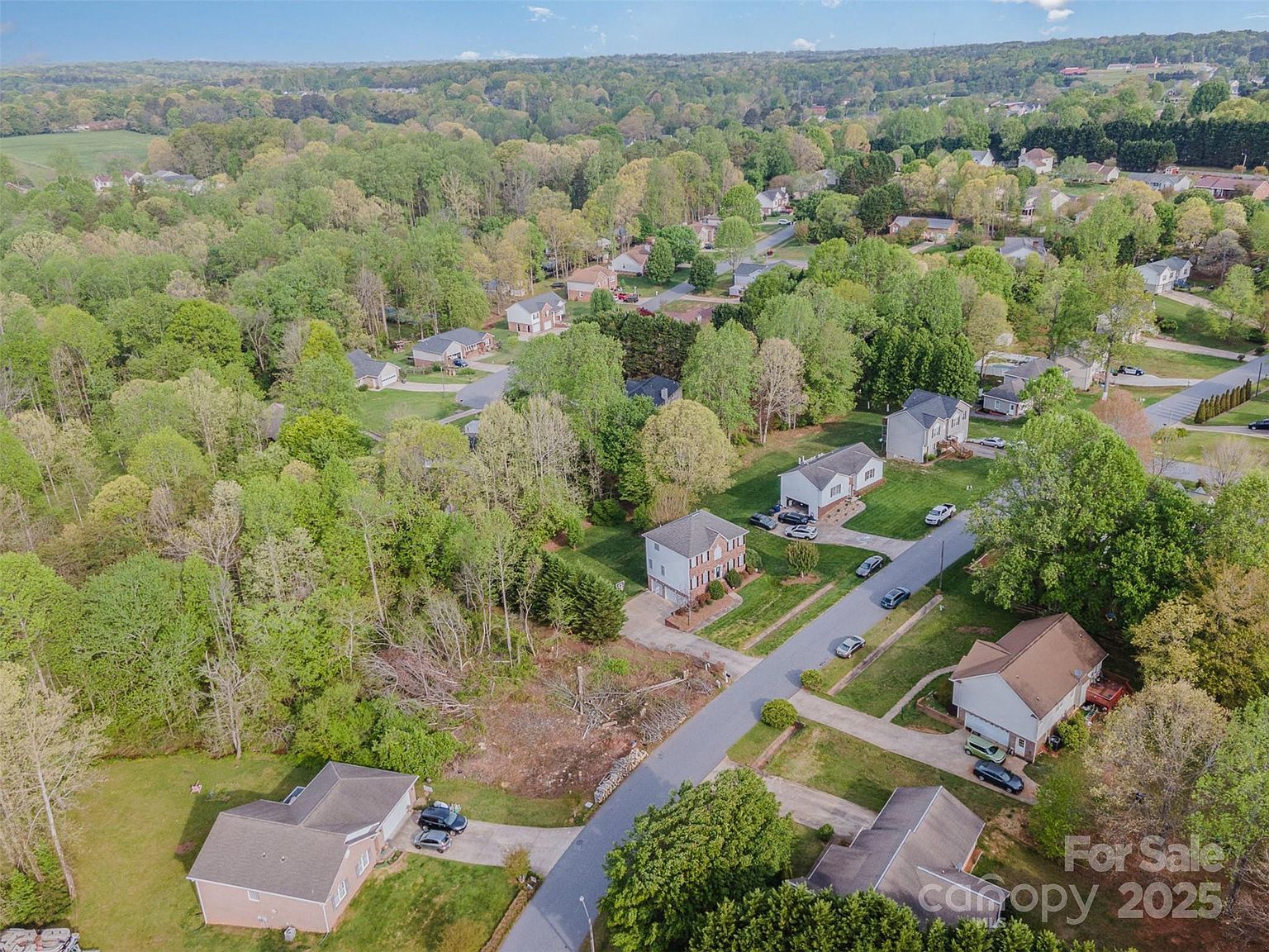 1552 Indian Springs Dr NW Conover, NC 28613 - Thumbnail 5