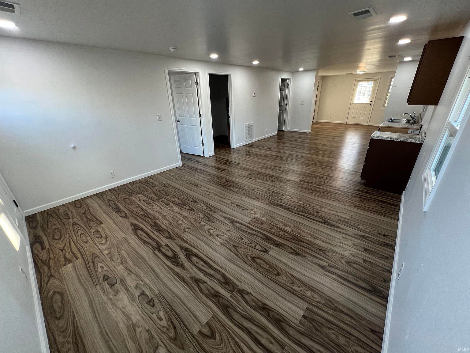 215 E Chestnut St Boonville, IN 47601 - Thumbnail 5