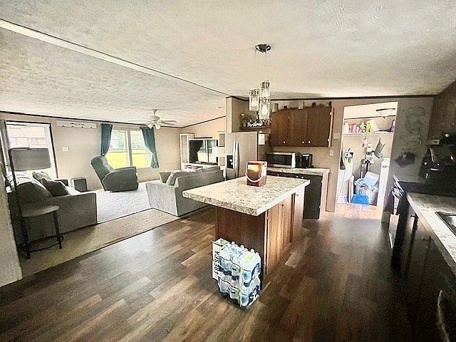 4270 Coulson Church Rd Hillsville, VA 24343 - Thumbnail 5