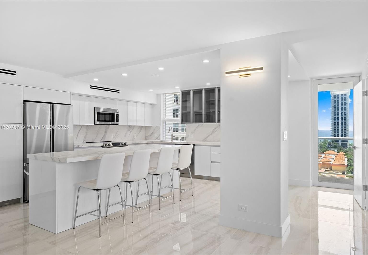 230 174th St APT 1119 Sunny Isles Beach, FL 33160 - Thumbnail 5