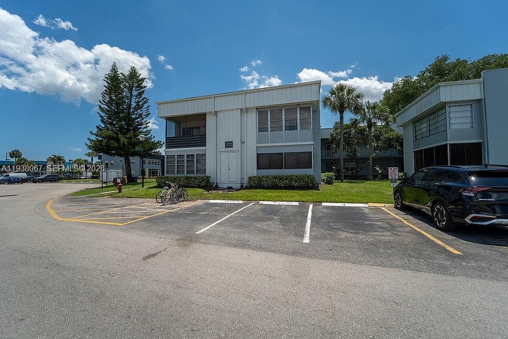 938 Normandy Trl #T-T938 Delray Beach, FL 33484 - Thumbnail 5