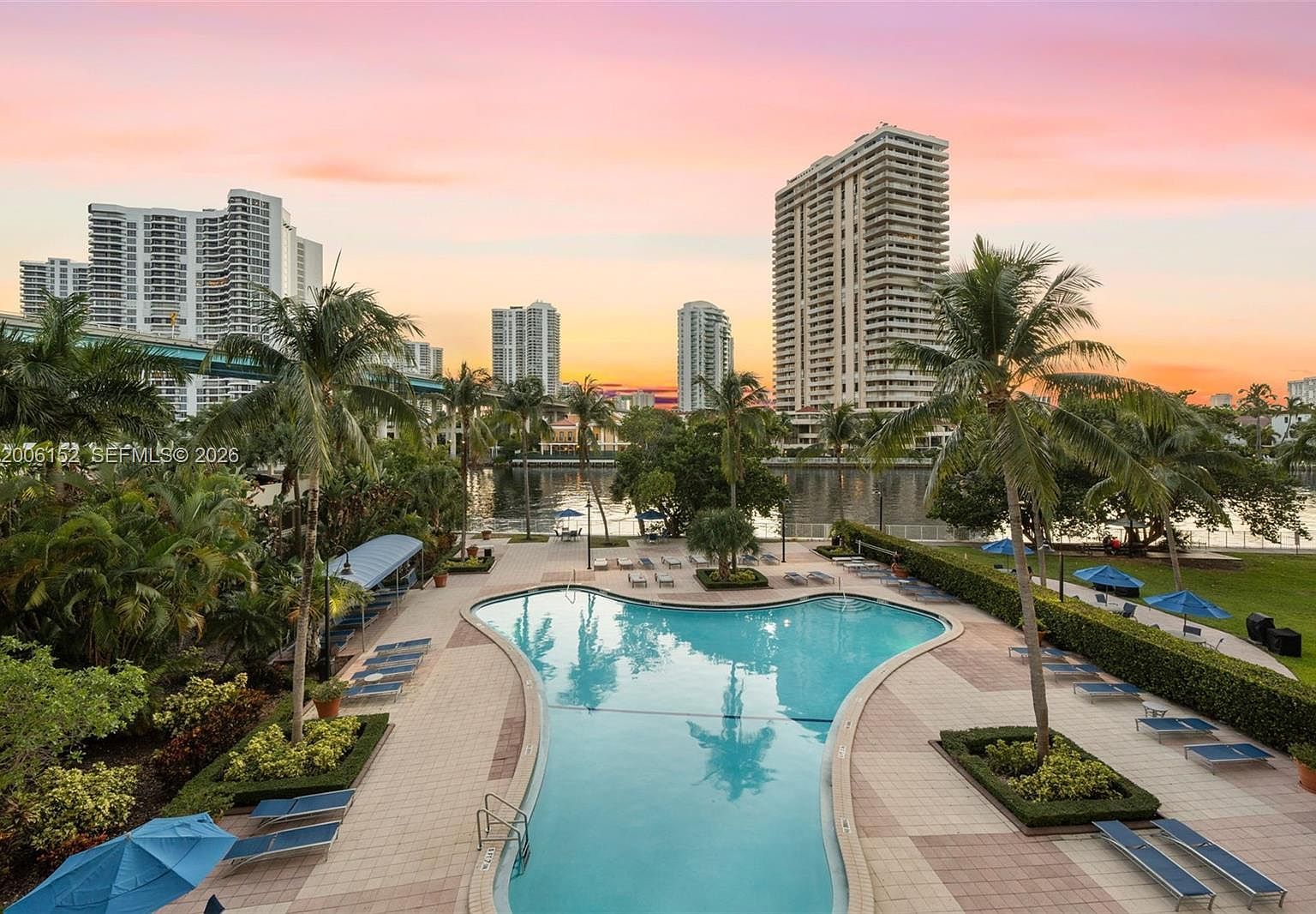 19390 Collins Ave APT 1410 Sunny Isles Beach, FL 33160 - Thumbnail 5