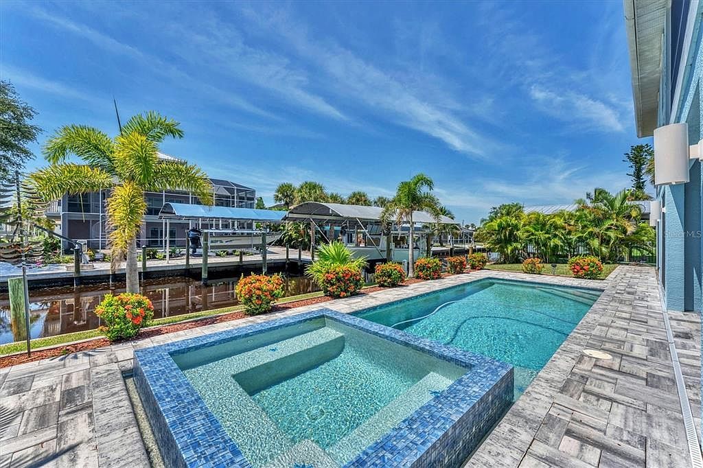 10476 Sherman St Englewood, FL 34224 - Thumbnail 5