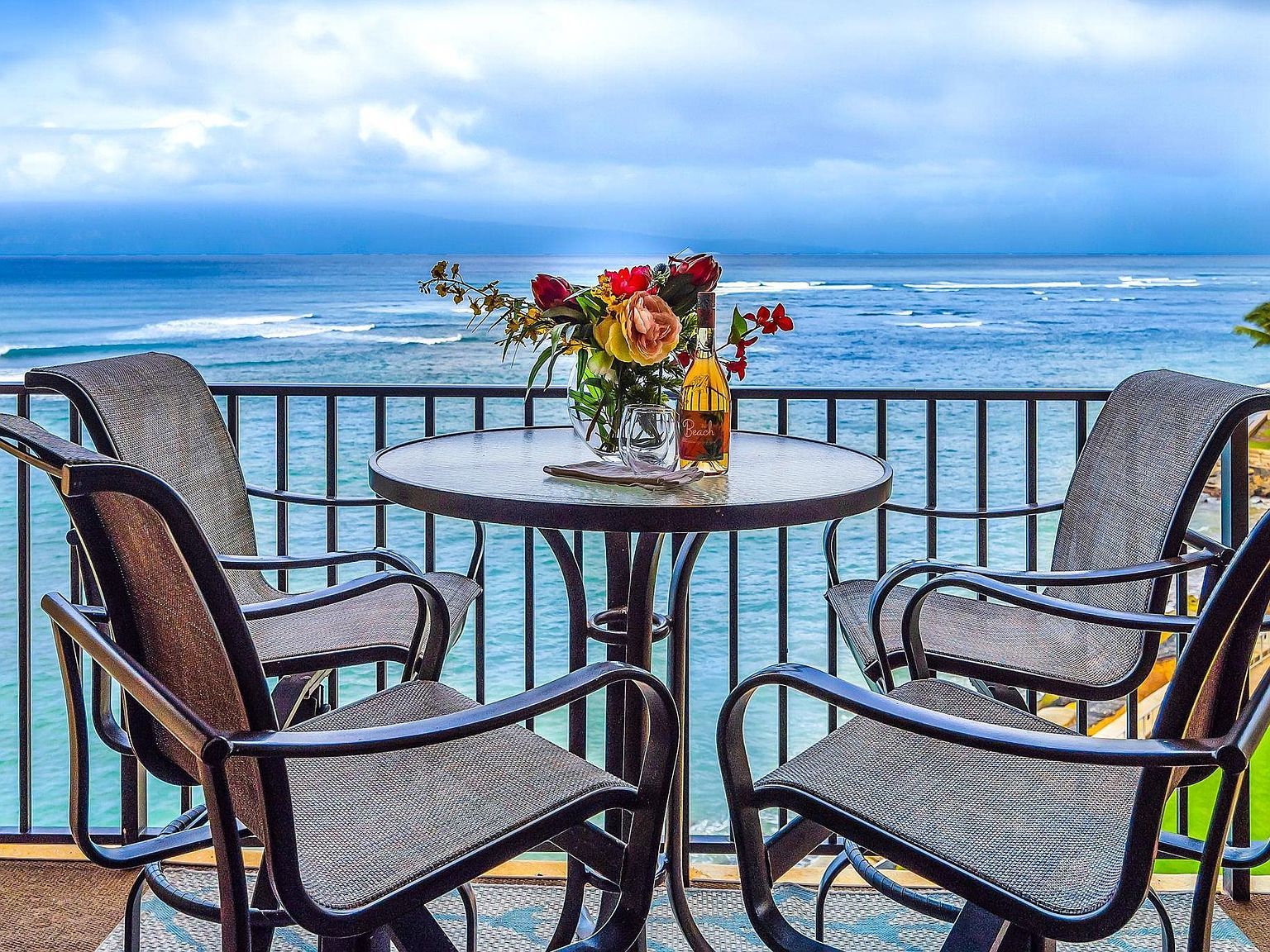 4401 Lower Honoapiilani Rd APT B603 Lahaina, HI 96761 - Thumbnail 5